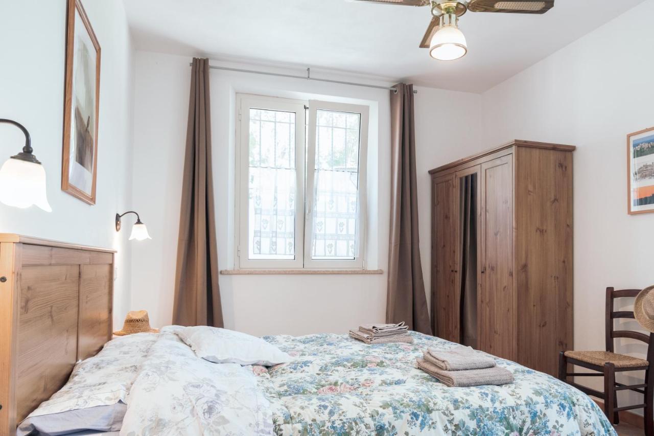 Agriturismo Case Al Sole โลเรโต ภายนอก รูปภาพ